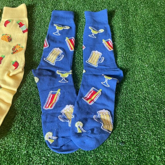 Into Socks Vending Machine Novelty 3 Pairs Pack Gift Box Socks Size 7-12 NEW - Picture 2 of 16